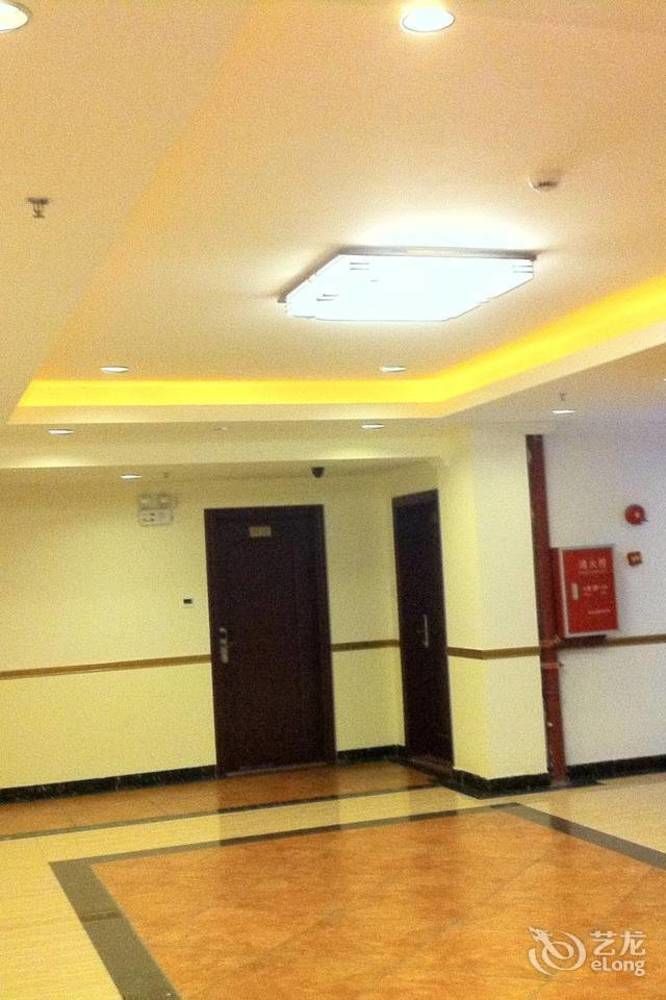 Guoxing Business Hotel Zhaoqing Buitenkant foto